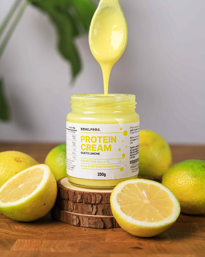 La nuova crema proteica al limone, un connubio perfetto di gusto ed energia da inserire nella tua giornata.