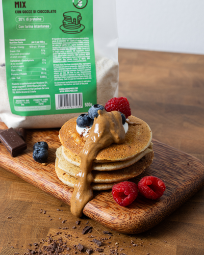 Pancake Proteici con Gocce di Cioccolato Fondente - Senza Glutine