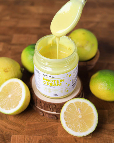 Se cerchi un gusto fresco e delicato, la nuova crema proteica al limone è la soluzione che fa per te.