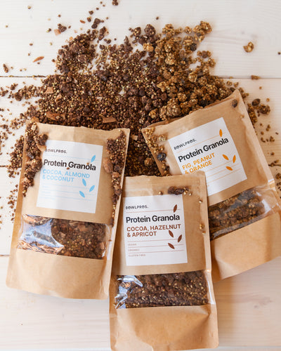 Se cerchi una granola proteica con tante mandorle, cocco e cacao la nostra granola bowlpros è perfetta per te