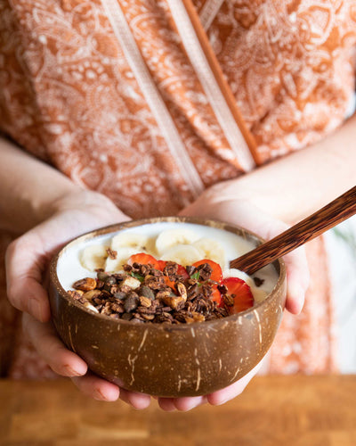 La nuova Granola Proteica Arachidi & Cioccolato Fondente con il 16% di proteine.