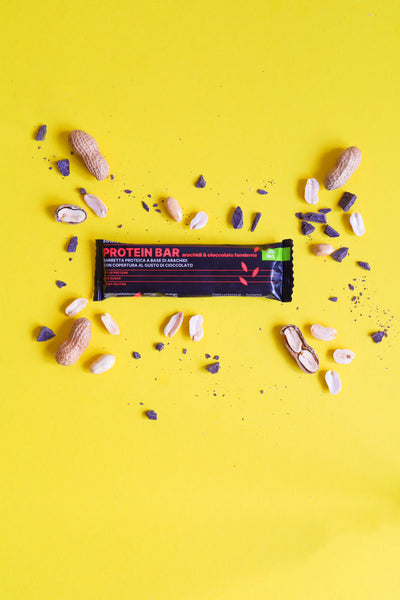 VEGAN PROTEIN BAR Arachidi e Cioccolato Fondente