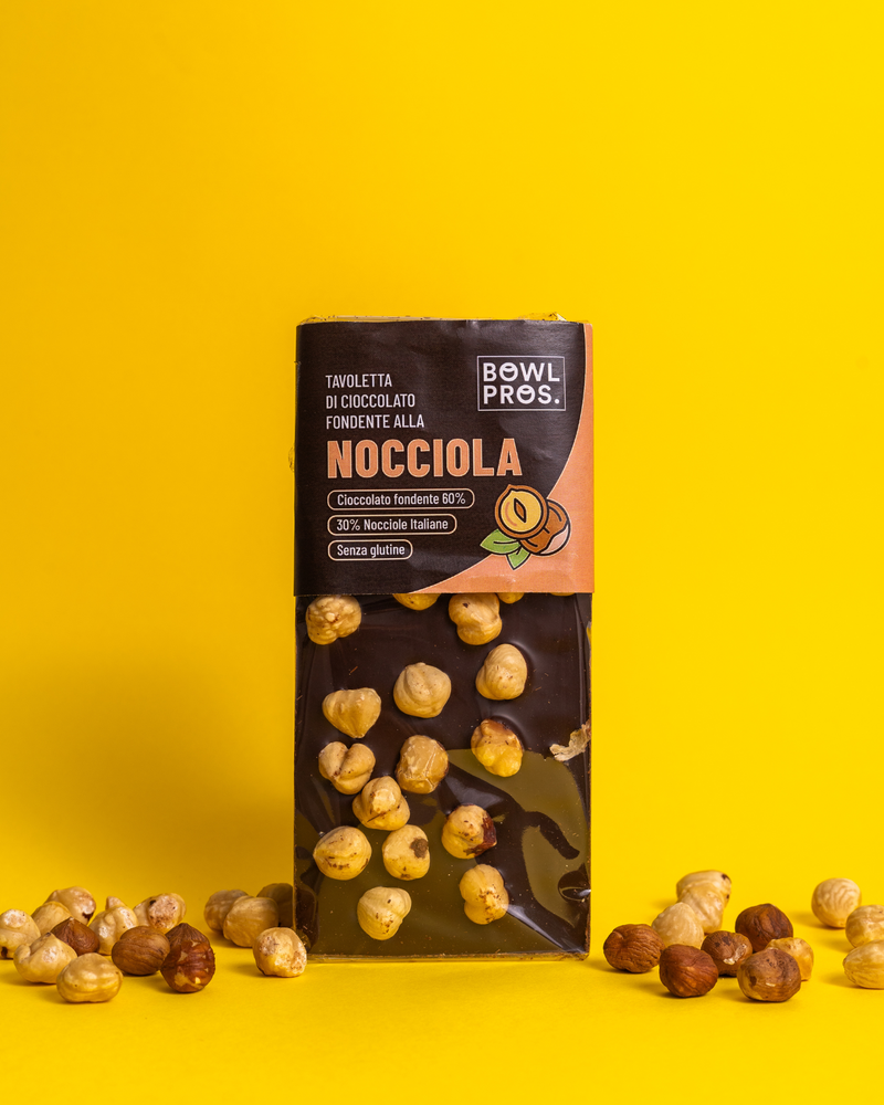 Tavoletta di Cioccolato Fondente con Nocciole Italiane Tostate