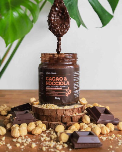 La nuova Crema Cacao e Nocciole fondente crunchy.