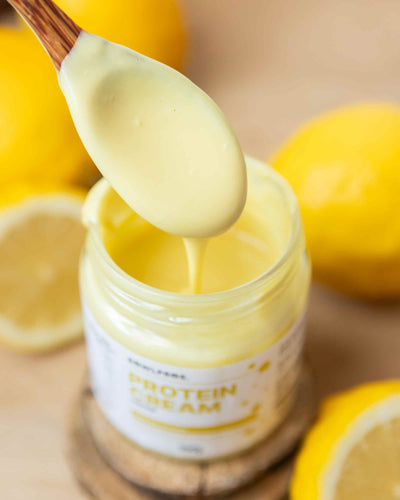 La cremosità della nuova crema proteica al limone rende il prodotto stesso ideale da gustare a qualsiasi ora del giorno.