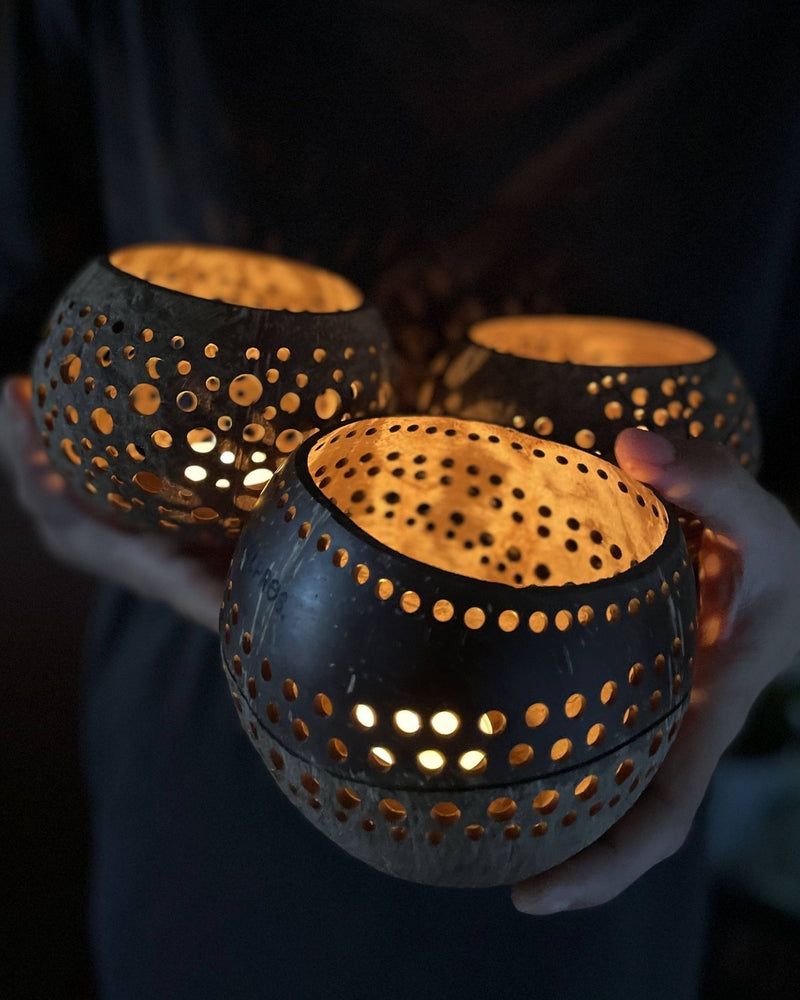 Il set di 3 portacandele bowlpros è perfetto per un regalo a chi ama le candele profumate e vuole decorare la propria casa creando un&
