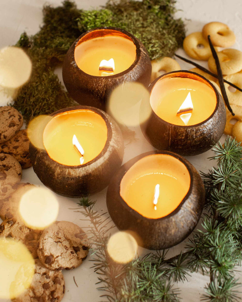 Set di 4 candele dagli aromi profumati, perfetti per creare atmosfera e come idea regalo