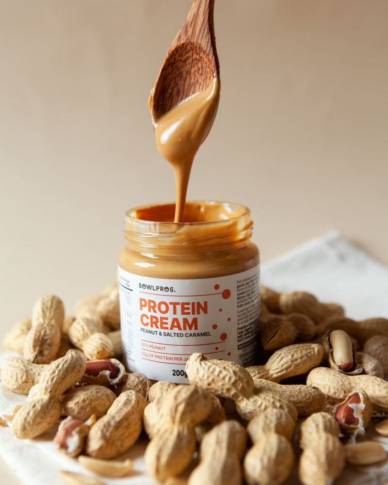 Crema proteica arachidi e caramello salato con 53 g di proteine per vasetto