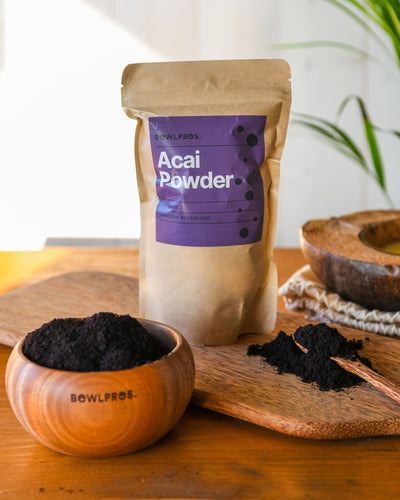 Le bacche di Açai hanno alto contenuto di fibre, fonte di vitamine A, fonte di potassio, calcio e ferro che lo rendono un ottimo alimento