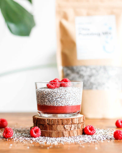 Sperimenta il nuovo Chia Pudding Mix al Cocco per una merenda senza precedenti.