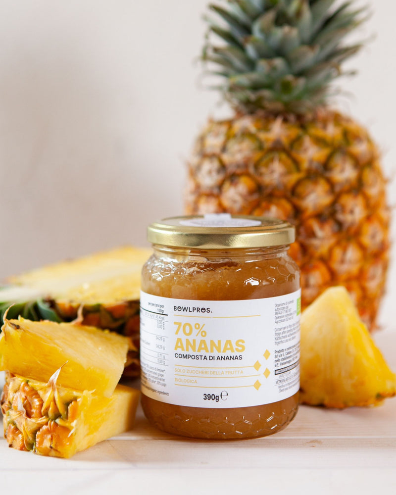 Composta 70% ananas è una marmellata biologica con una ricetta sana e nessun additivo e conservante