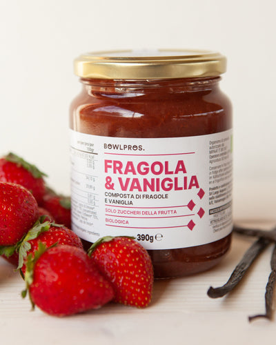 La marmellata biologica Fragole e vaniglia è dolcificata con solo succo d'uva ed è perfetta per una colazione sana